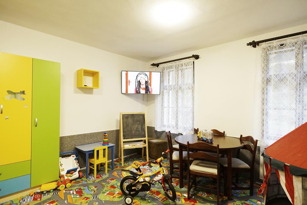 Penzion Family Svoboda nad Úpou Buitenkant foto